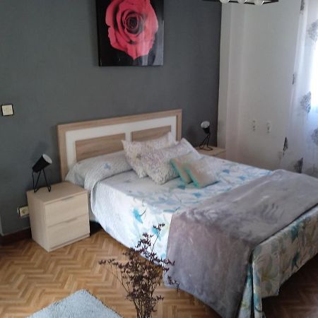 Estudio Acogedor Cercano Santander Y Proximo Al Aeropuerto Lejlighed Maliaño Eksteriør billede